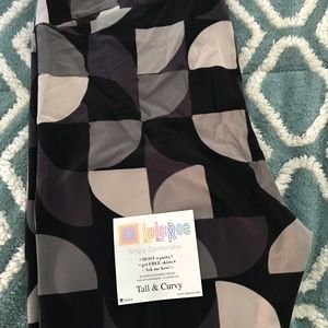 New with tags geometrical print Lularoe leggings